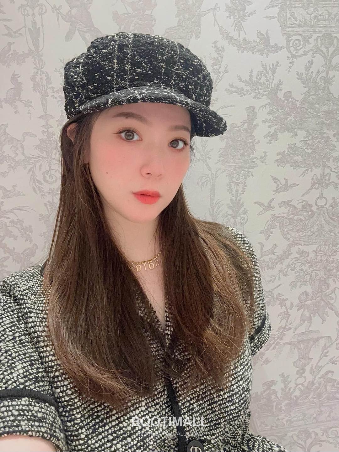 Dior Letter Swarovski Crystal Chain Brass Necklace 디올 레터 스와로브스키 크리스탈 체인 황동 네클리스 2