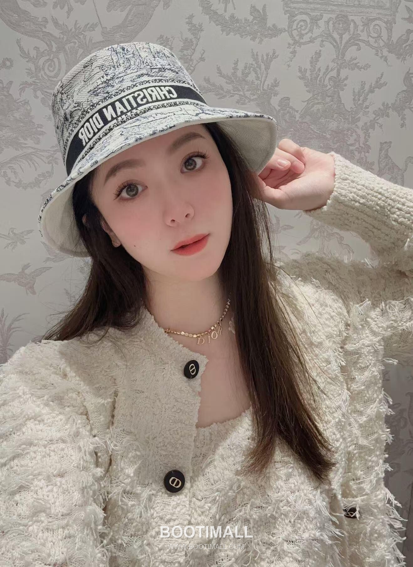 Dior Letter Swarovski Crystal Chain Brass Necklace 디올 레터 스와로브스키 크리스탈 체인 황동 네클리스 3