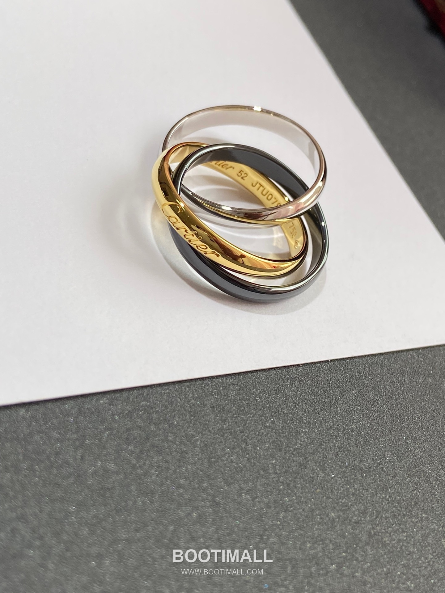 Cartier Trinity Three Tone Interlocking V Gold Ring 까르띠에 트리니티 삼색 인터락킹 V 골드 링 6호 9