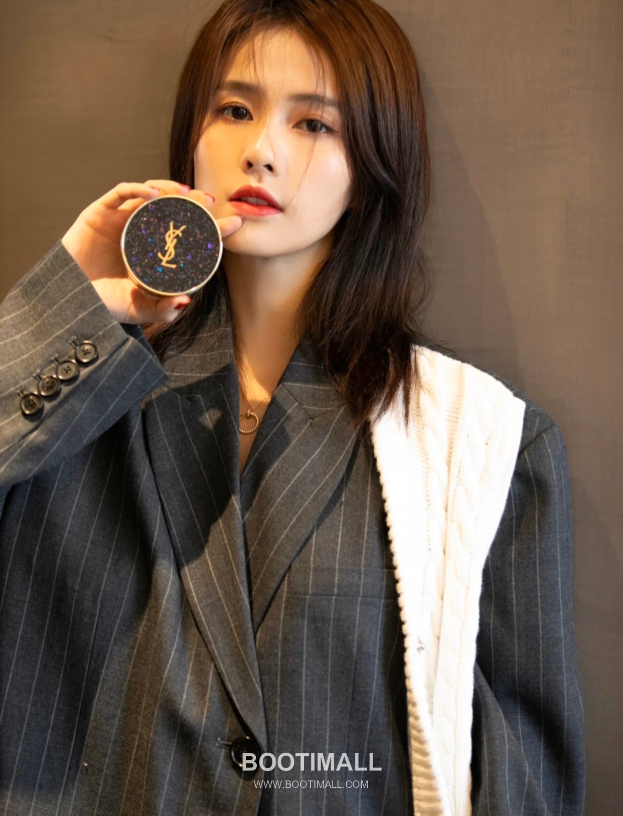 Cartier Juste un Clou Nail Double Side Swarovski Crystal V Gold Chain Necklace 까르띠에 저스트 앵 끌루 네일 더블사이드 스와로브스키 크리스탈 V 골드 체인 네클리스 41cm 5