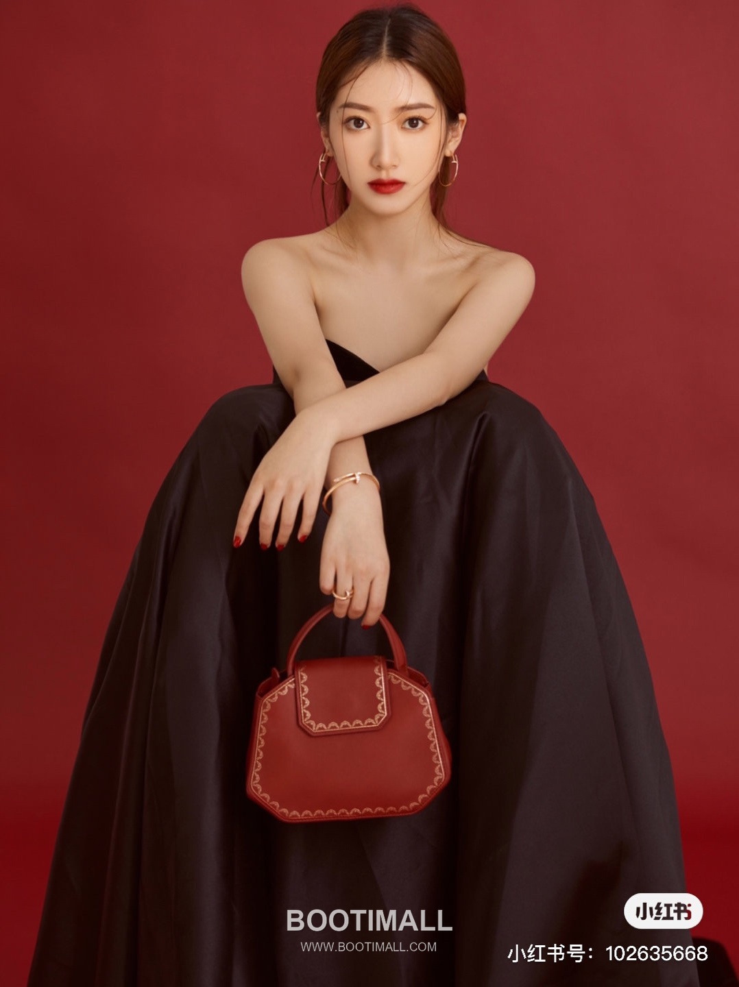 Cartier Juste un Clou Nail Head Swarovski Crystal V Gold Drop Earring 까르띠에 저스트 앵 끌루 네일 헤드 스와로브스키 크리스탈 V 골드 드롭 이어링 4