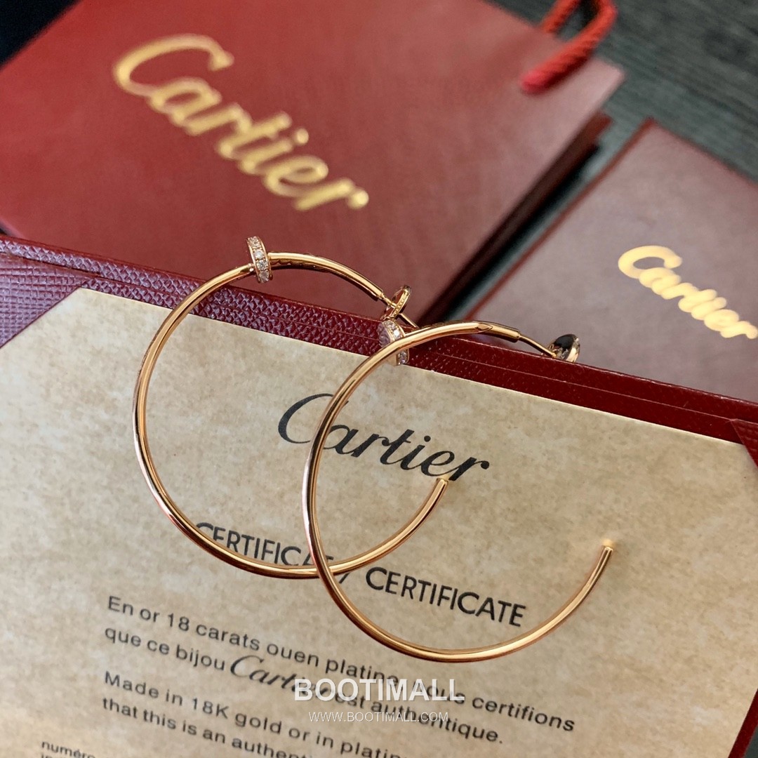 Cartier Juste un Clou Nail Head Swarovski Crystal V Gold Drop Earring 까르띠에 저스트 앵 끌루 네일 헤드 스와로브스키 크리스탈 V 골드 드롭 이어링 12