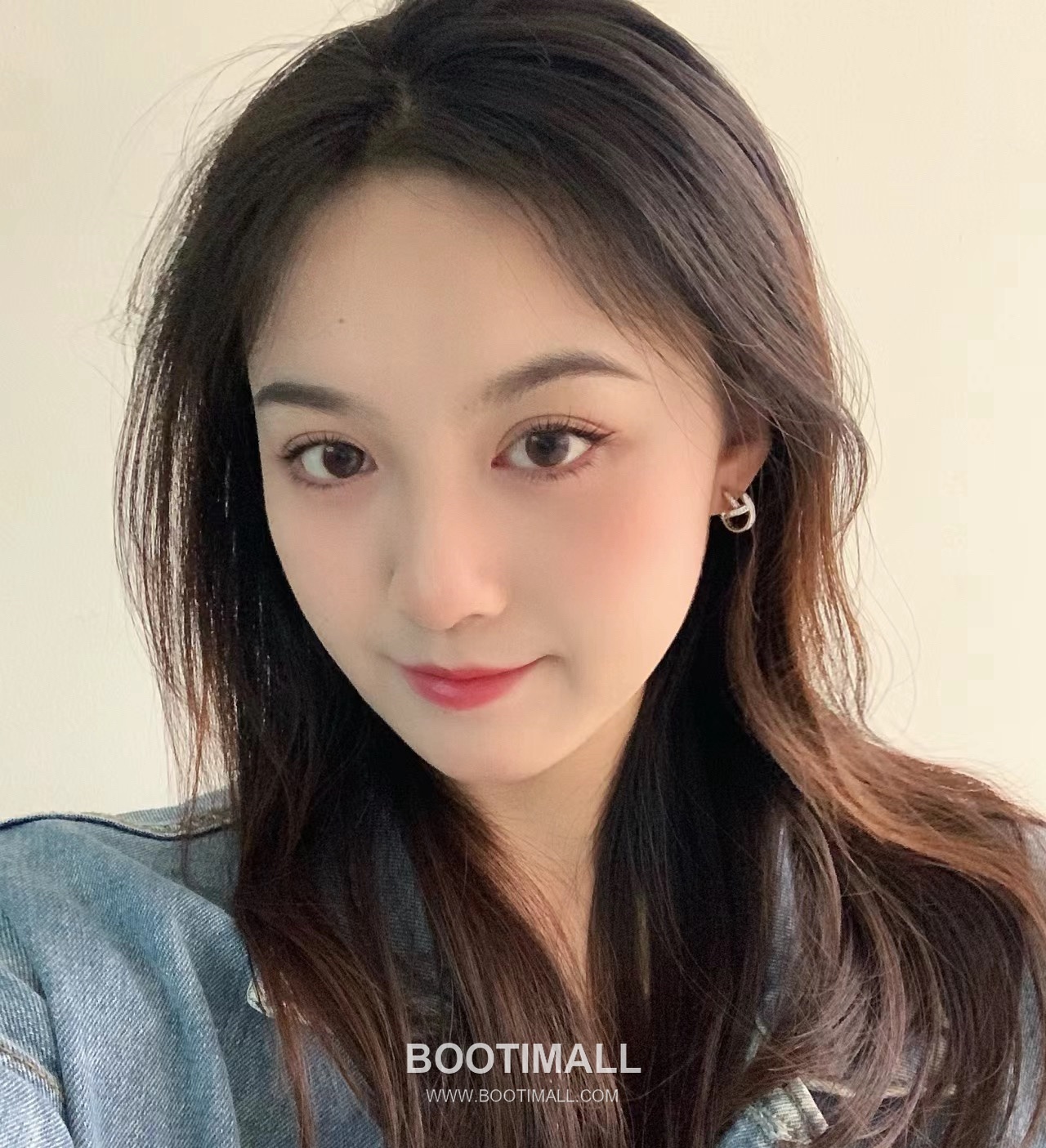 Cartier Juste un Clou Full Pavé Swarovski Crystal Nail V Gold Stud Earring 까르띠에 저스트 앵 끌루 풀 파베 스와로브스키 크리스탈 네일 V 골드 스터드 이어링 1