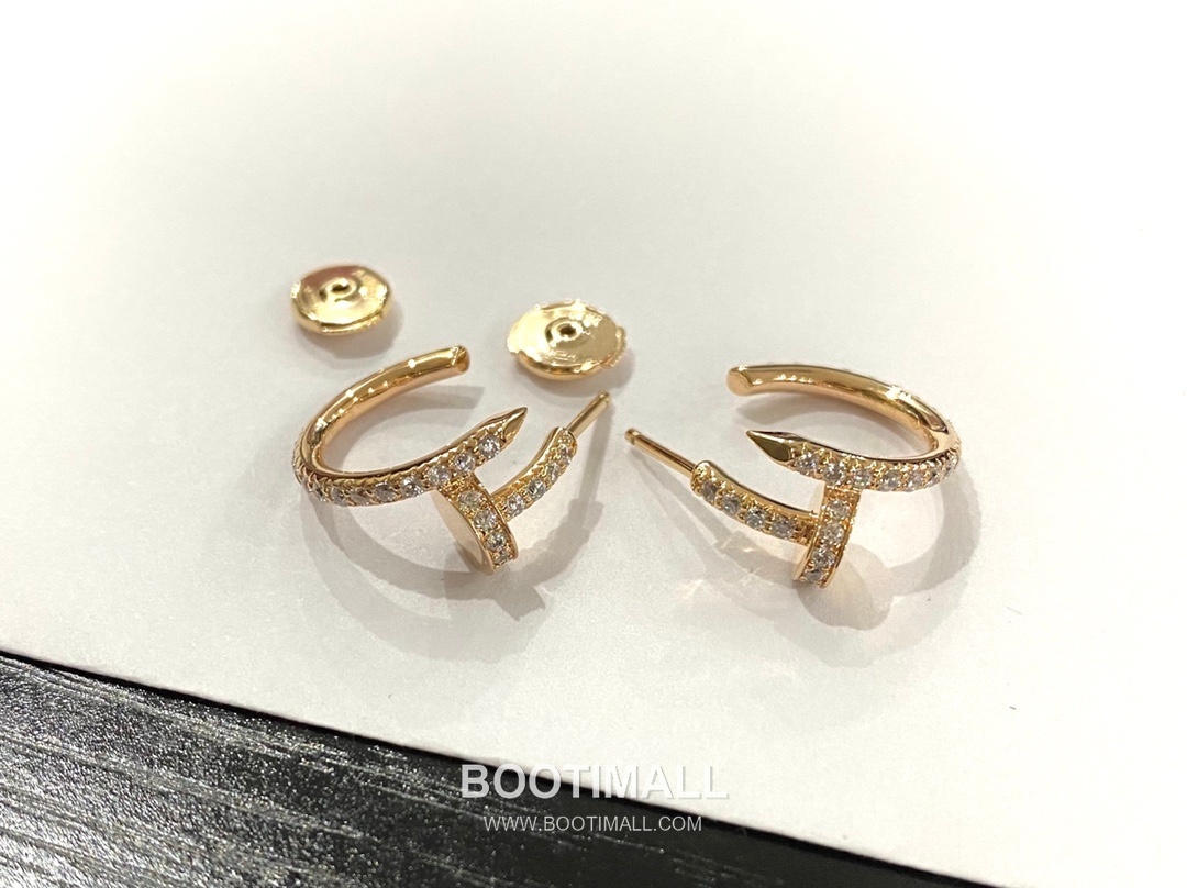 Cartier Juste un Clou Full Pavé Swarovski Crystal Nail V Gold Stud Earring 까르띠에 저스트 앵 끌루 풀 파베 스와로브스키 크리스탈 네일 V 골드 스터드 이어링 11
