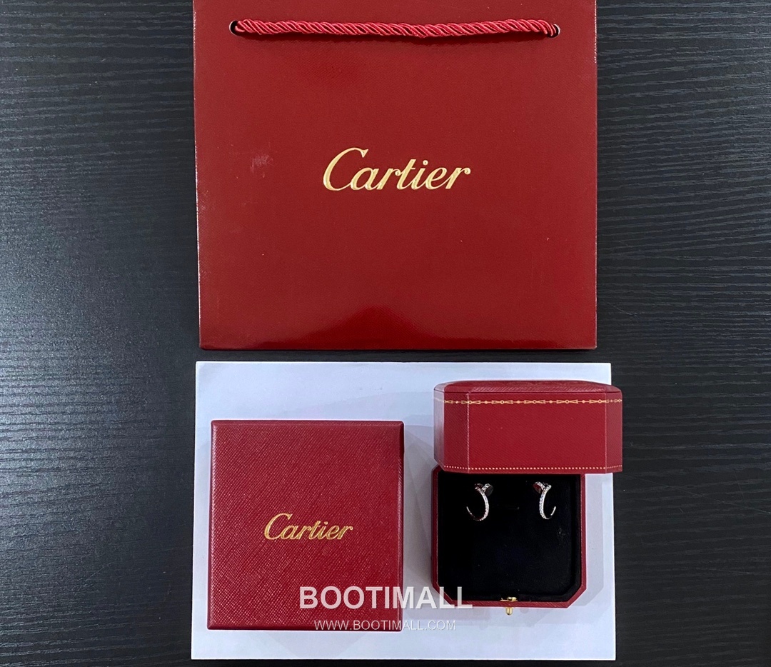 Cartier Juste un Clou Full Pavé Swarovski Crystal Nail V Gold Stud Earring 까르띠에 저스트 앵 끌루 풀 파베 스와로브스키 크리스탈 네일 V 골드 스터드 이어링 1