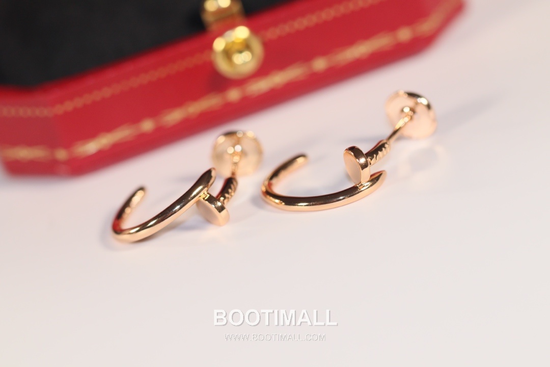 Cartier Juste un Clou Nail Polished V Gold Stud Earring 까르띠에 저스트 앵 끌루 네일 폴리시드 V 골드 스터드 이어링 10