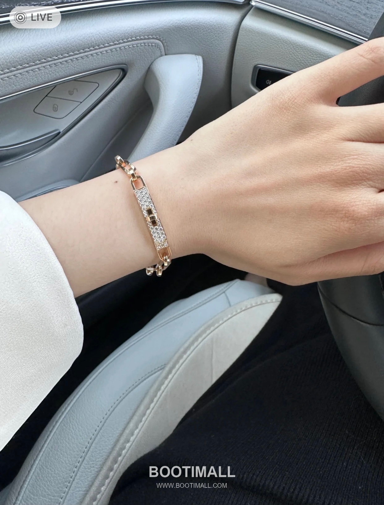Hermes Diamond Set Chain Link V Gold Bracelet 헤르메스 다이아몬드 세팅 체인 링크 V 골드 브레이슬릿 17cm 2