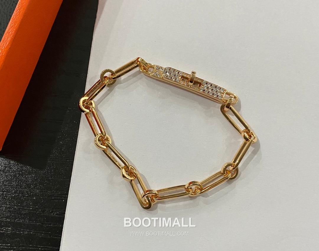 Hermes Diamond Set Chain Link V Gold Bracelet 헤르메스 다이아몬드 세팅 체인 링크 V 골드 브레이슬릿 17cm 11