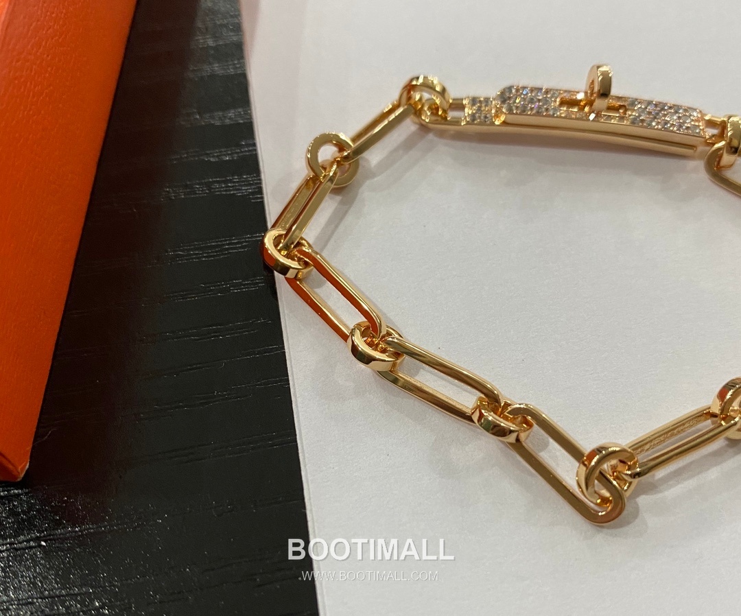 Hermes Diamond Set Chain Link V Gold Bracelet 헤르메스 다이아몬드 세팅 체인 링크 V 골드 브레이슬릿 17cm 12