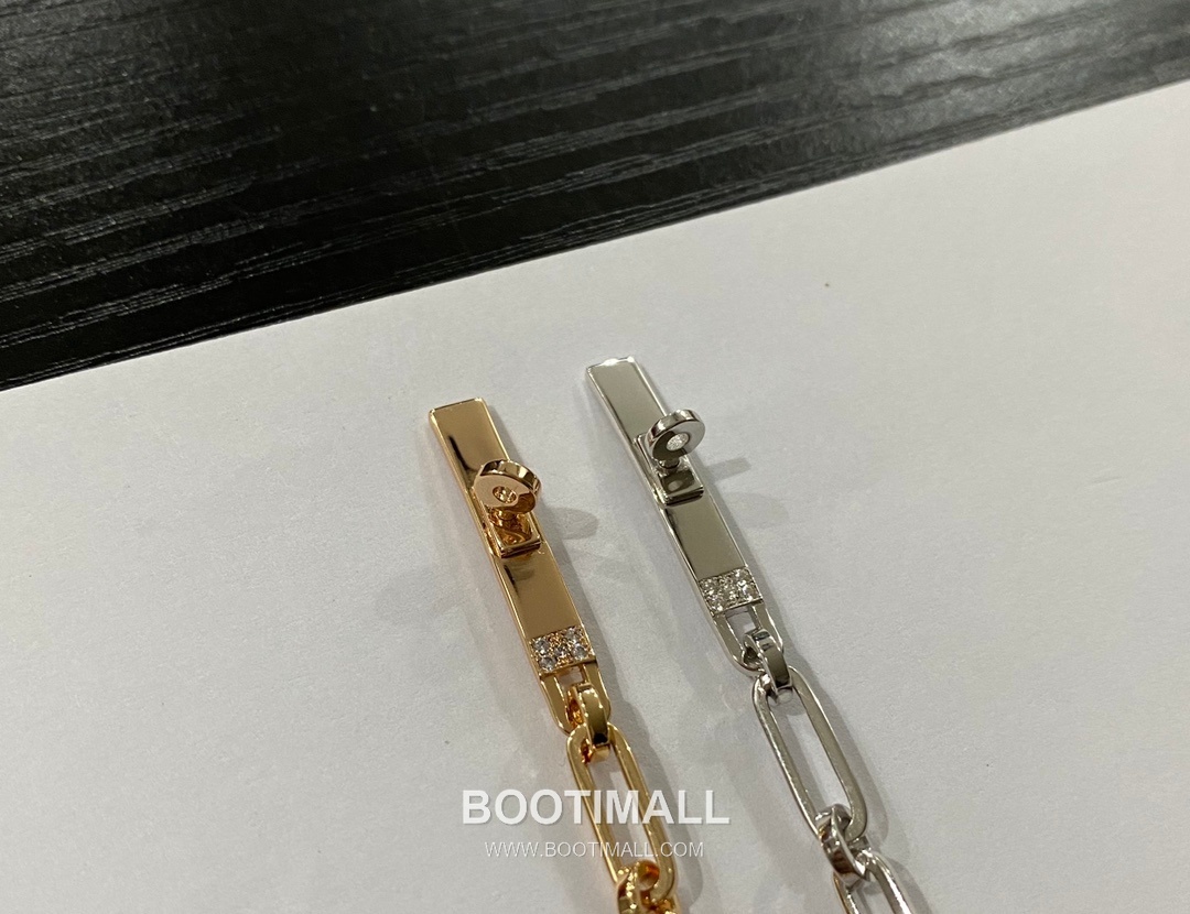 Hermes Diamond Set Chain Link V Gold Bracelet 헤르메스 다이아몬드 세팅 체인 링크 V 골드 브레이슬릿 17cm 17