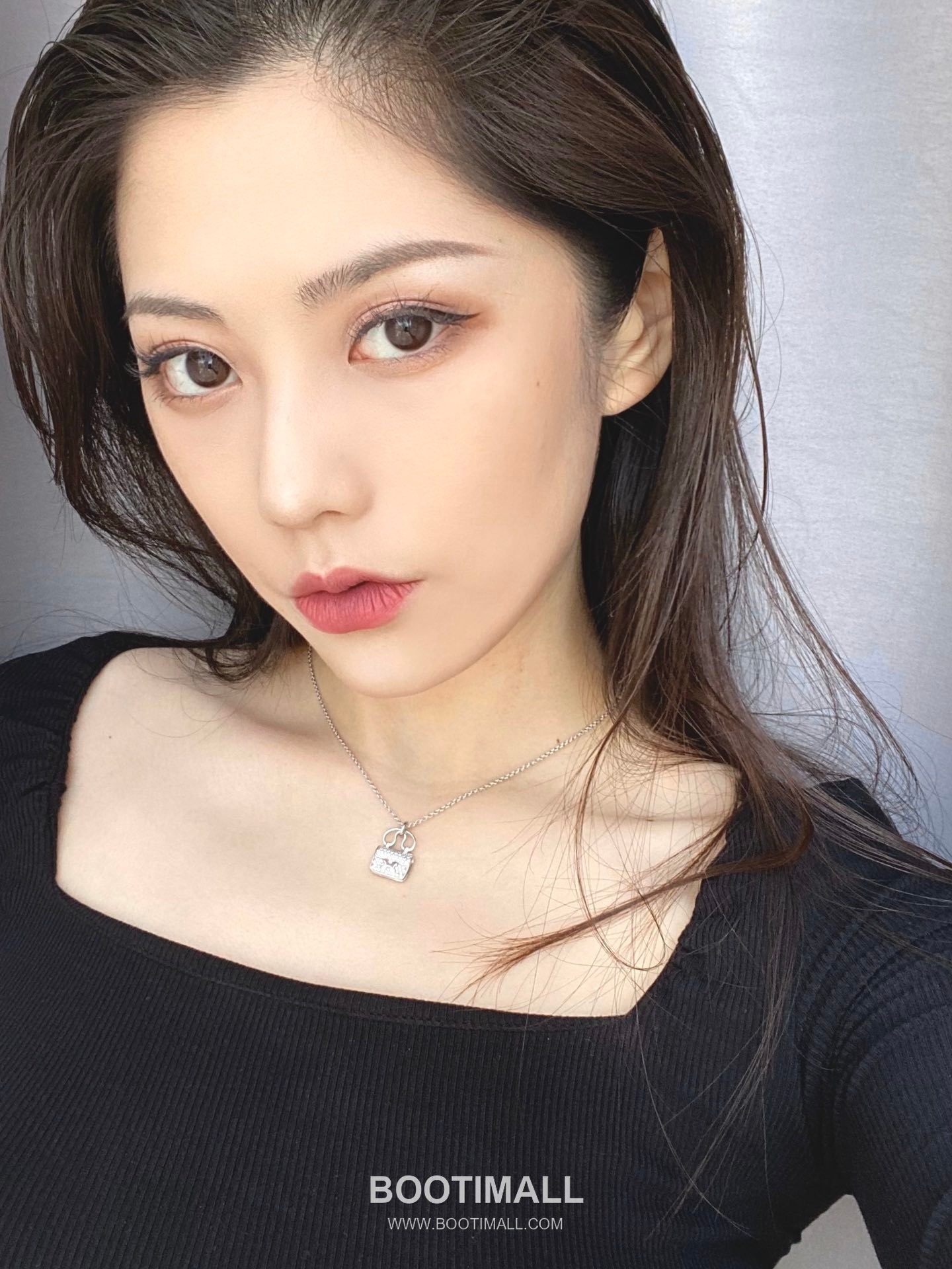 Hermes Constance Bag Motif Pendant Polished V Gold Chain Necklace 헤르메스 콘스탄스 백 모티프 펜던트 폴리시드 V 골드 체인 네클리스 2