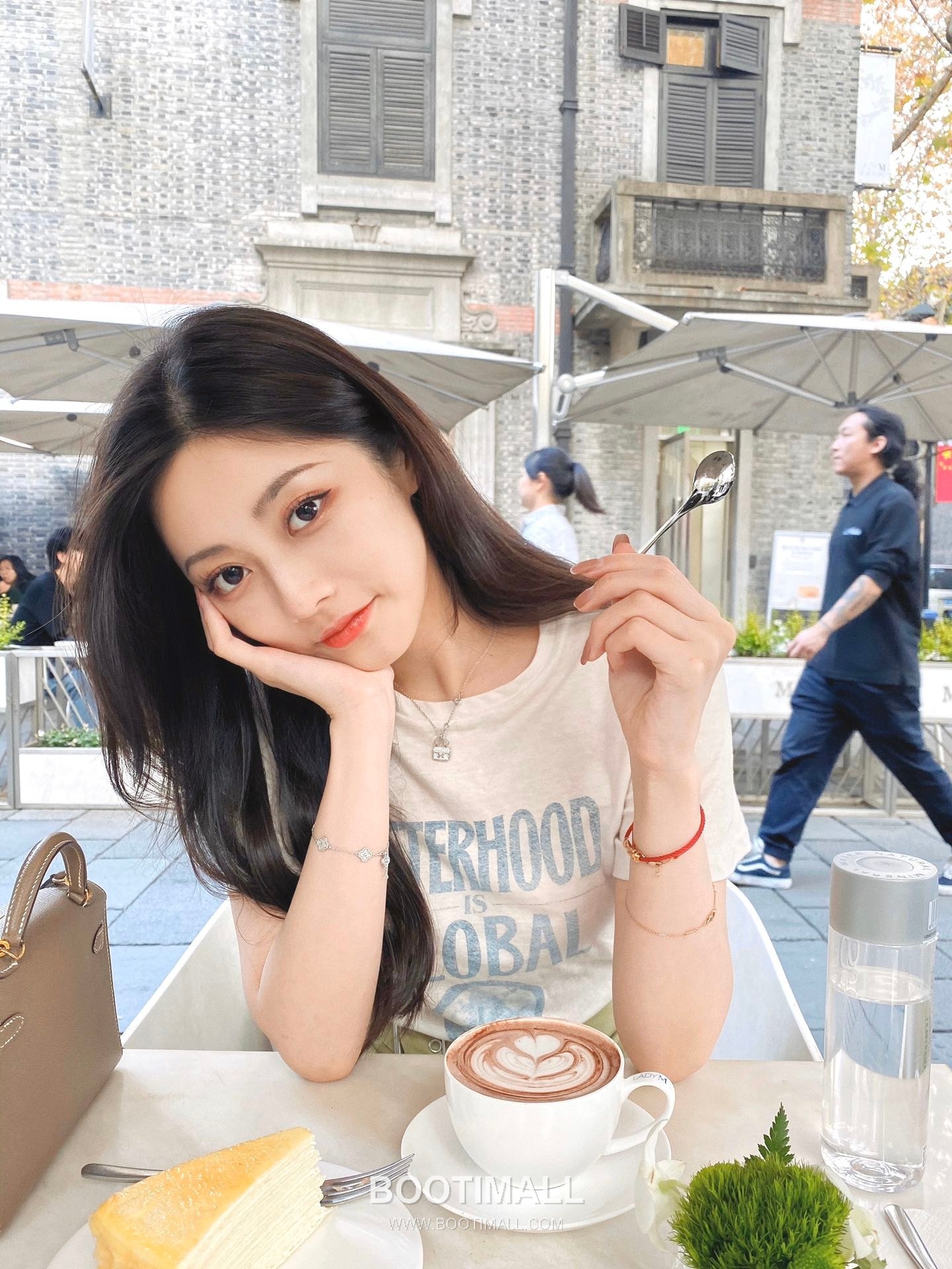 Hermes Constance Bag Motif Pendant Polished V Gold Chain Necklace 헤르메스 콘스탄스 백 모티프 펜던트 폴리시드 V 골드 체인 네클리스 4