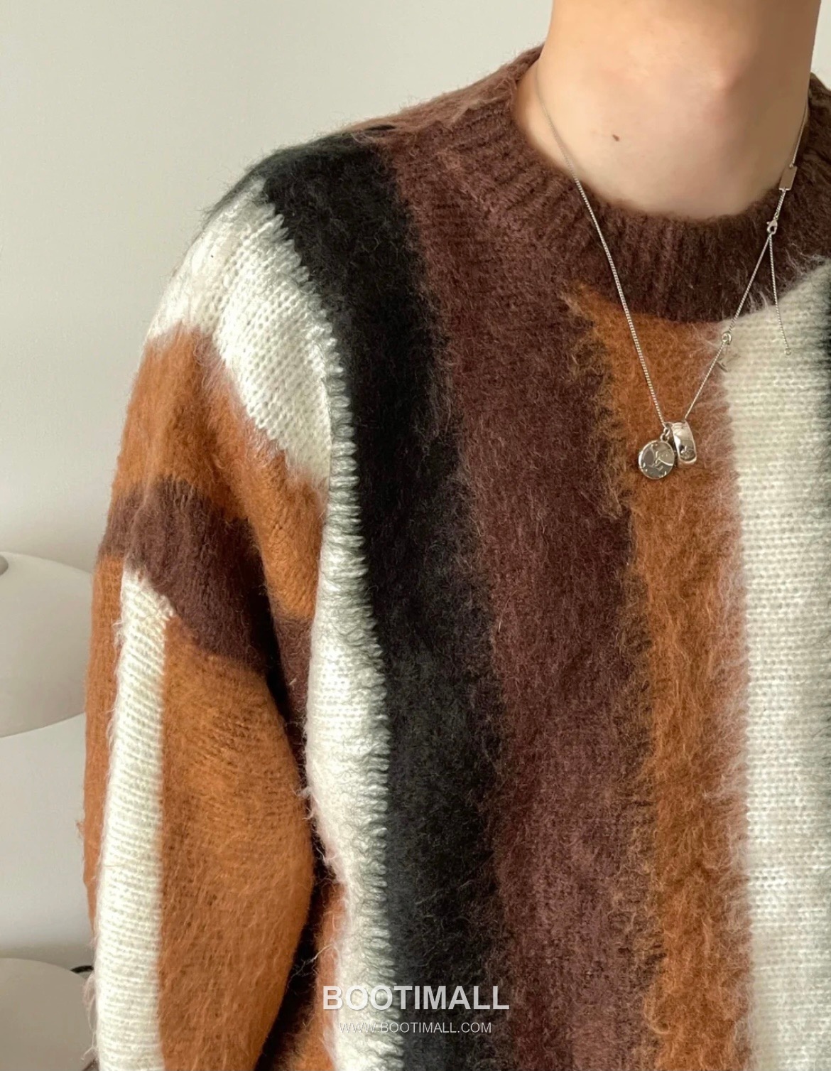 Louis Vuitton Triple Pendant Convertible Chain Brass Necklace 루이비통 트리플 펜던트 컨버터블 체인 황동 네클리스 2