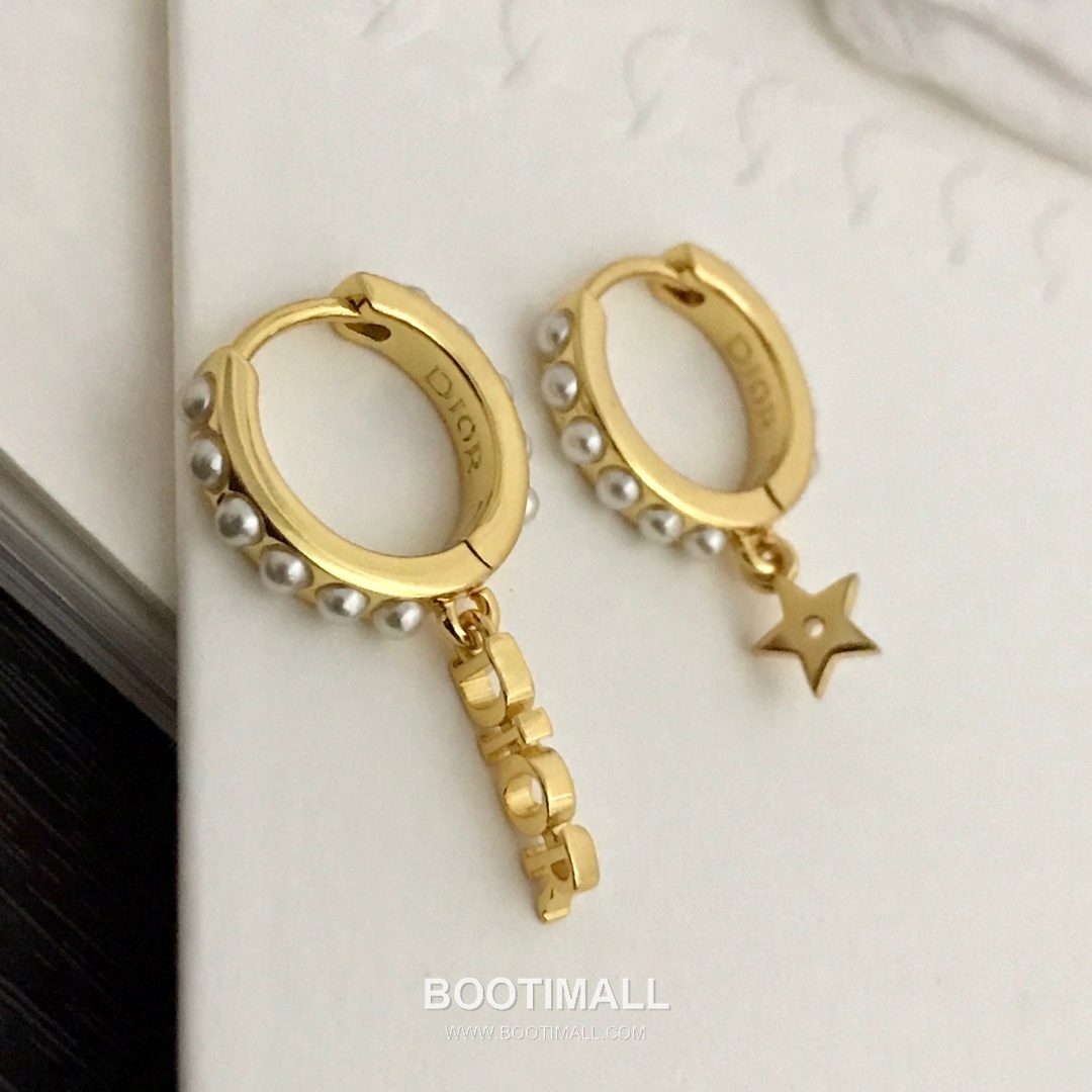 Dior Asymmetric Swarovski Pearl Brass Earring 디올 비대칭 스와로브스키 펄 황동 이어링 8