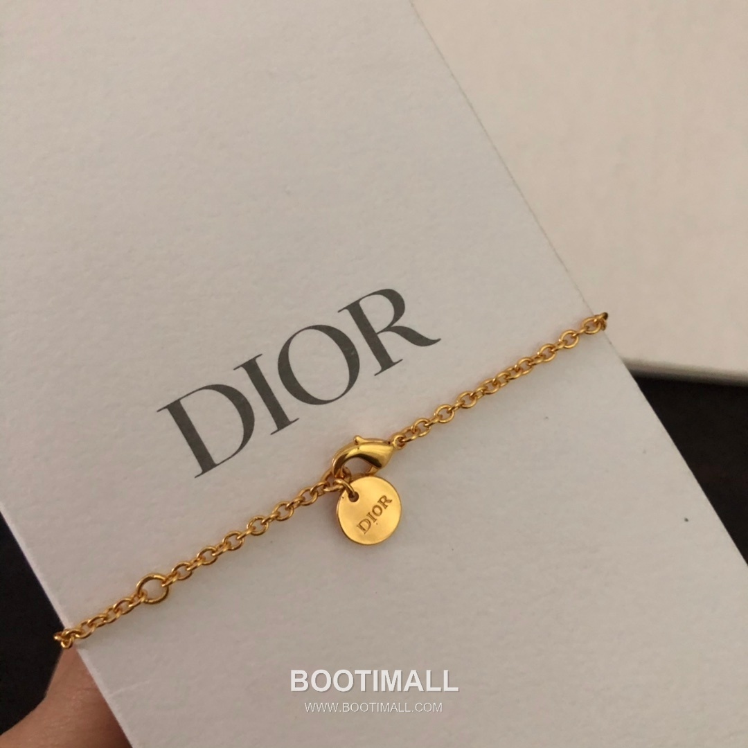 Dior Heart Multicolor Swarovski Crystal Brass Pendant Necklace 디올 하트 멀티컬러 스와로브스키 크리스탈 황동 펜던트 네클리스 8