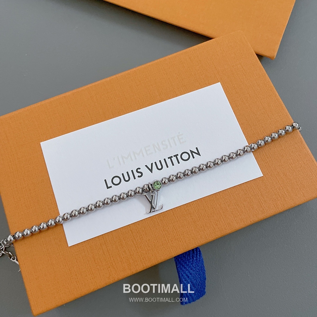 Louis Vuitton Essential V Green Crystal Silver Bead Brass Chain Bracelet 루이비통 에센셜 V 그린 크리스탈 실버 비드 황동 체인 브레이슬릿 17cm 9