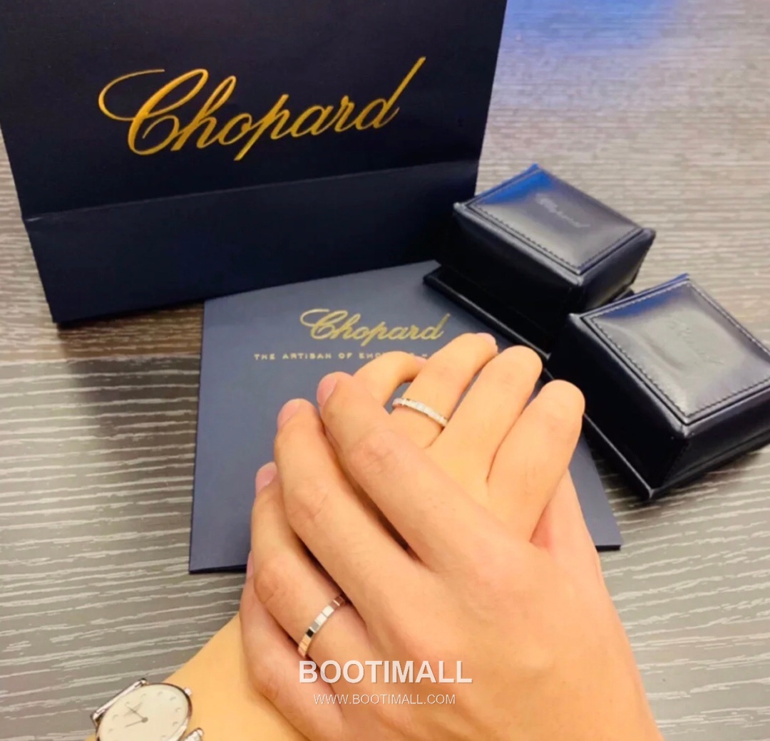 Chopard Ice Cube Brass Crystal Pavé Ring with Geometric Block Design 쇼파드 아이스 큐브 황동 크리스탈 파베 링 지오메트릭 블록 디자인 7호 5