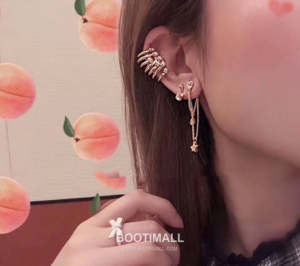 Dior Star Tassel Brass Swarovski Crystal Earring with Fringe Chain 디올 스타 태슬 황동 스와로브스키 크리스탈 이어링 프린지 체인 4cm 4