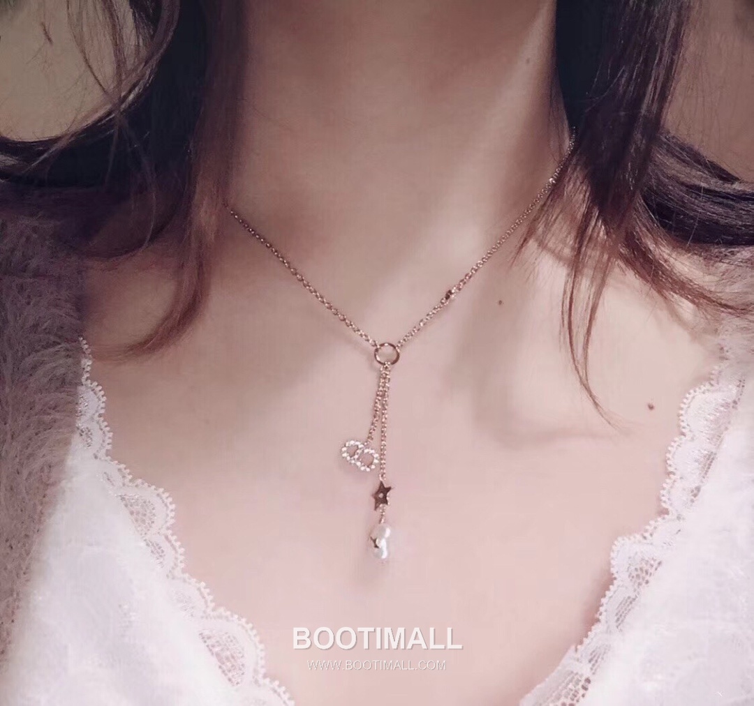 Dior Baroque Pearl Brass Chain Necklace with Adjustable Length 디올 바로크 펄 황동 체인 네클리스 길이조절 45cm 1