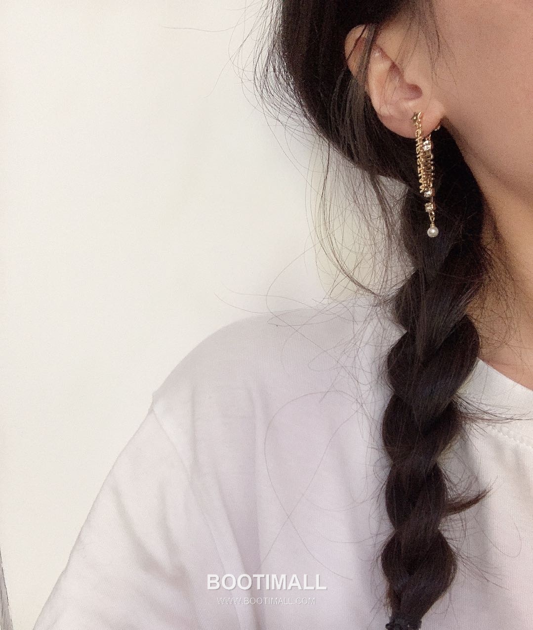 Dior Logo Letter Brass Earring with Minimal Motif 디올 로고 레터 황동 이어링 미니멀 모티프 1.5cm 6