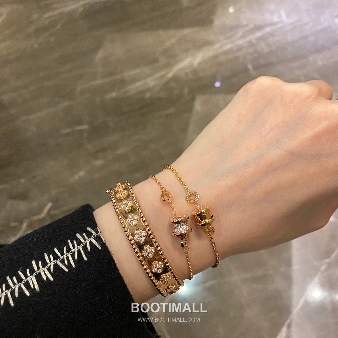 Van Cleef & Arpels Kaleidoscope Clover Brass Gold Plated Bracelet with Alhambra Motif 반클리프아펠 칼레이도스코프 클로버 황동 골드도금 브레이슬릿 알함브라 모티프 17cm 3