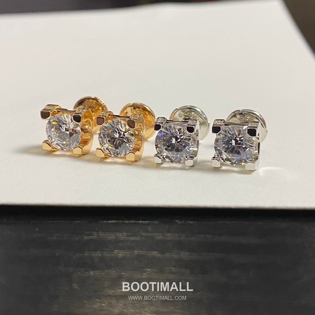 Cartier Horn Curve Sterling Silver 925 Crystal Stud Earring with Solitaire Setting 까르띠에 혼 커브 스털링 실버 925 크리스탈 스터드 이어링 솔리테어 세팅 1cm 26