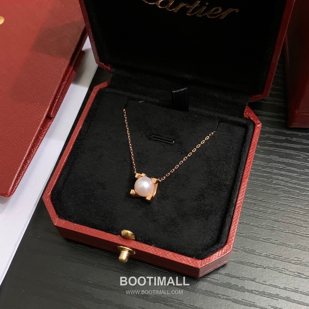 Cartier Horn Pearl Brass Chain Necklace with Akoya Pearl Pendant 까르띠에 혼 펄 황동 체인 네클리스 아코야 진주 펜던트 45cm 2