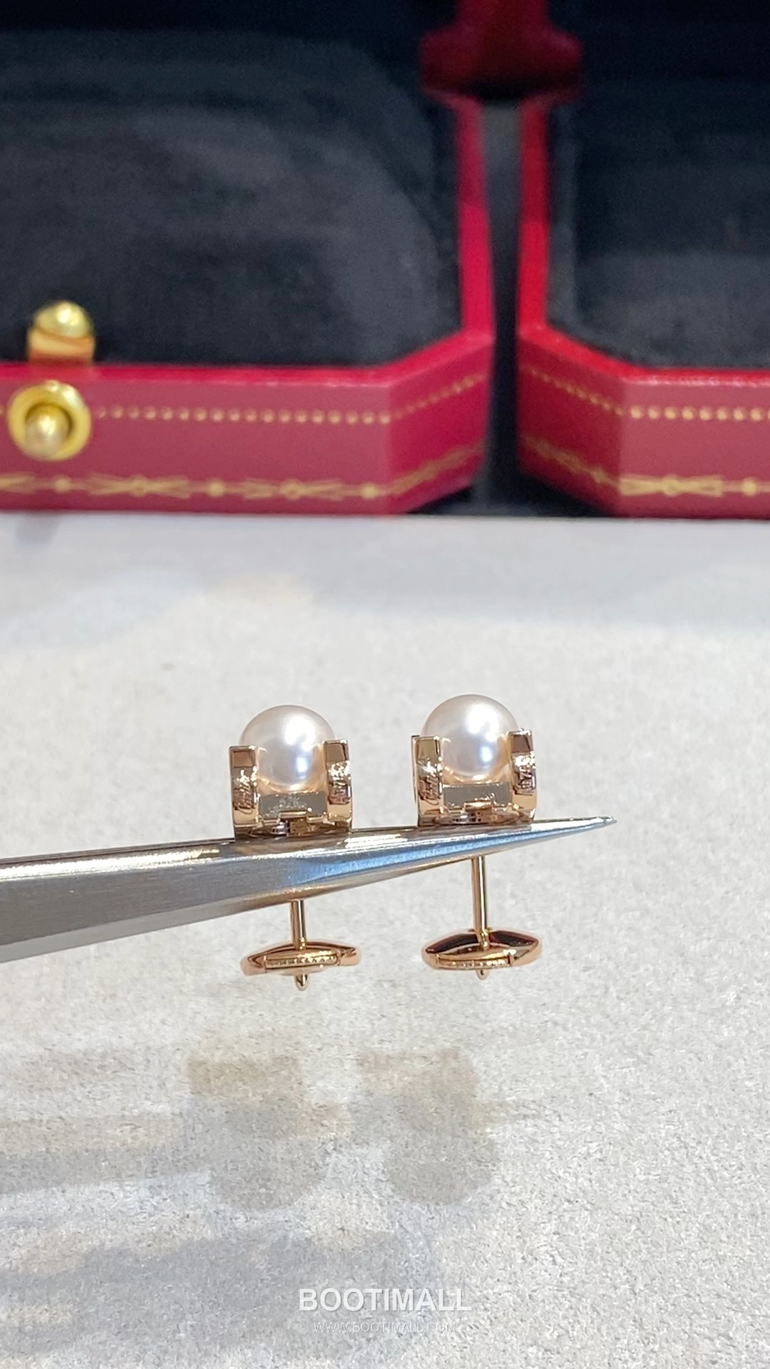 Cartier Horn Pearl Sterling Silver 925 Stud Earring with Akoya Pearl 까르띠에 혼 펄 스털링 실버 925 스터드 이어링 아코야 진주 1cm 1