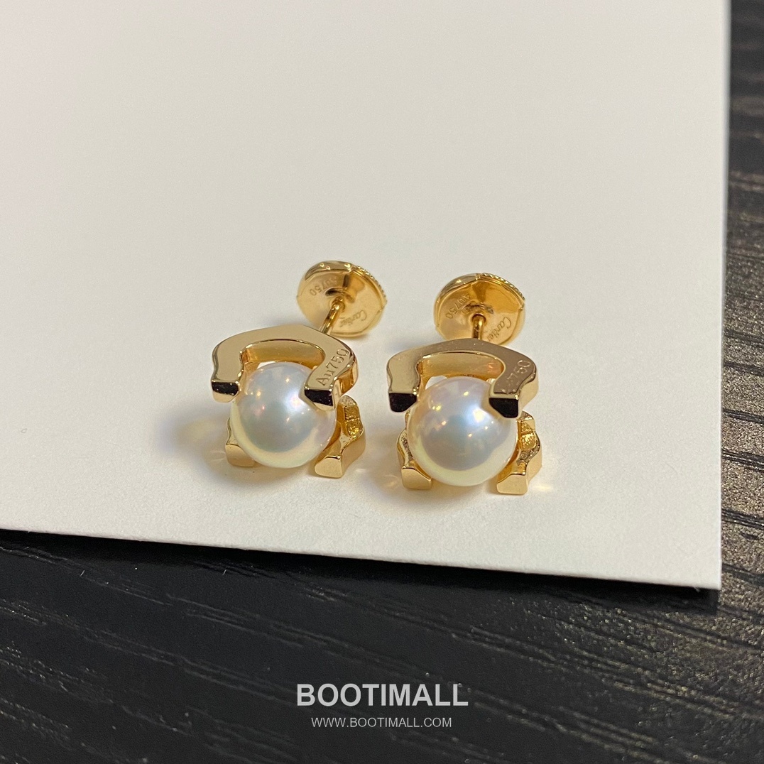 Cartier Horn Pearl Sterling Silver 925 Stud Earring with Akoya Pearl 까르띠에 혼 펄 스털링 실버 925 스터드 이어링 아코야 진주 1cm 4