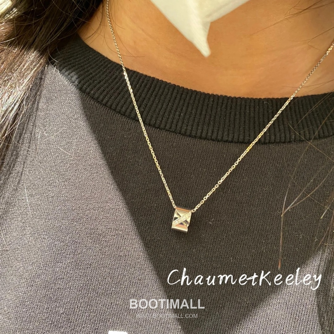 Chaumet Liens Evidence Brass Gold Plated Necklace with Diamond Pendant 쇼메 리앙 에비던스 황동 베이스 금도금 네클리스 다이아 펜던트 4