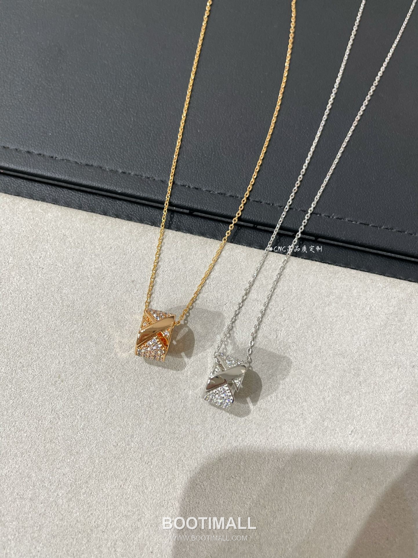 Chaumet Liens Evidence Brass Gold Plated Necklace with Diamond Pendant 쇼메 리앙 에비던스 황동 베이스 금도금 네클리스 다이아 펜던트 9