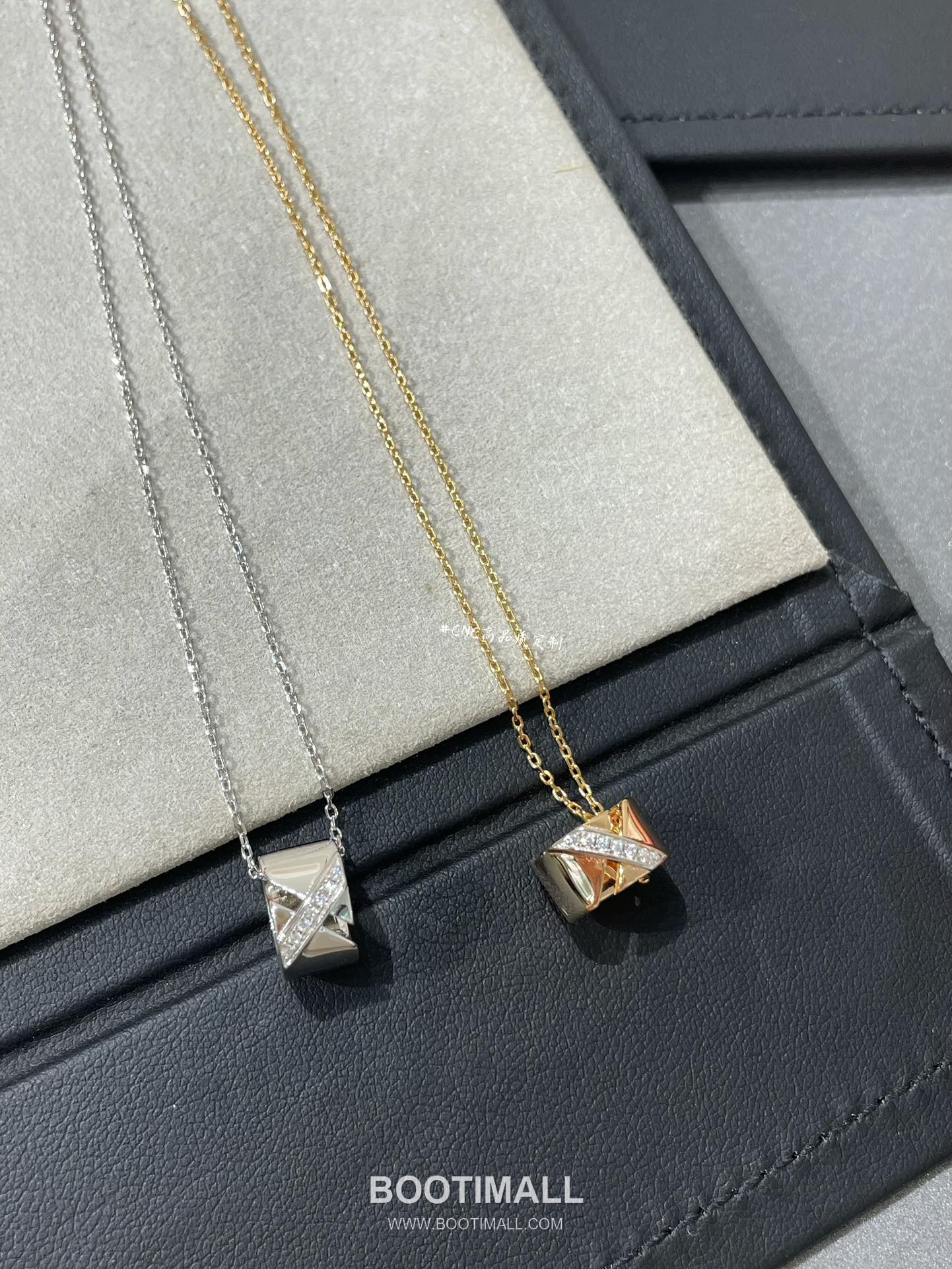 Chaumet Liens Evidence Brass Gold Plated Necklace with Diamond Cylinder Pendant 쇼메 리앙 에비던스 황동 베이스 금도금 네클리스 다이아 원통 펜던트 4