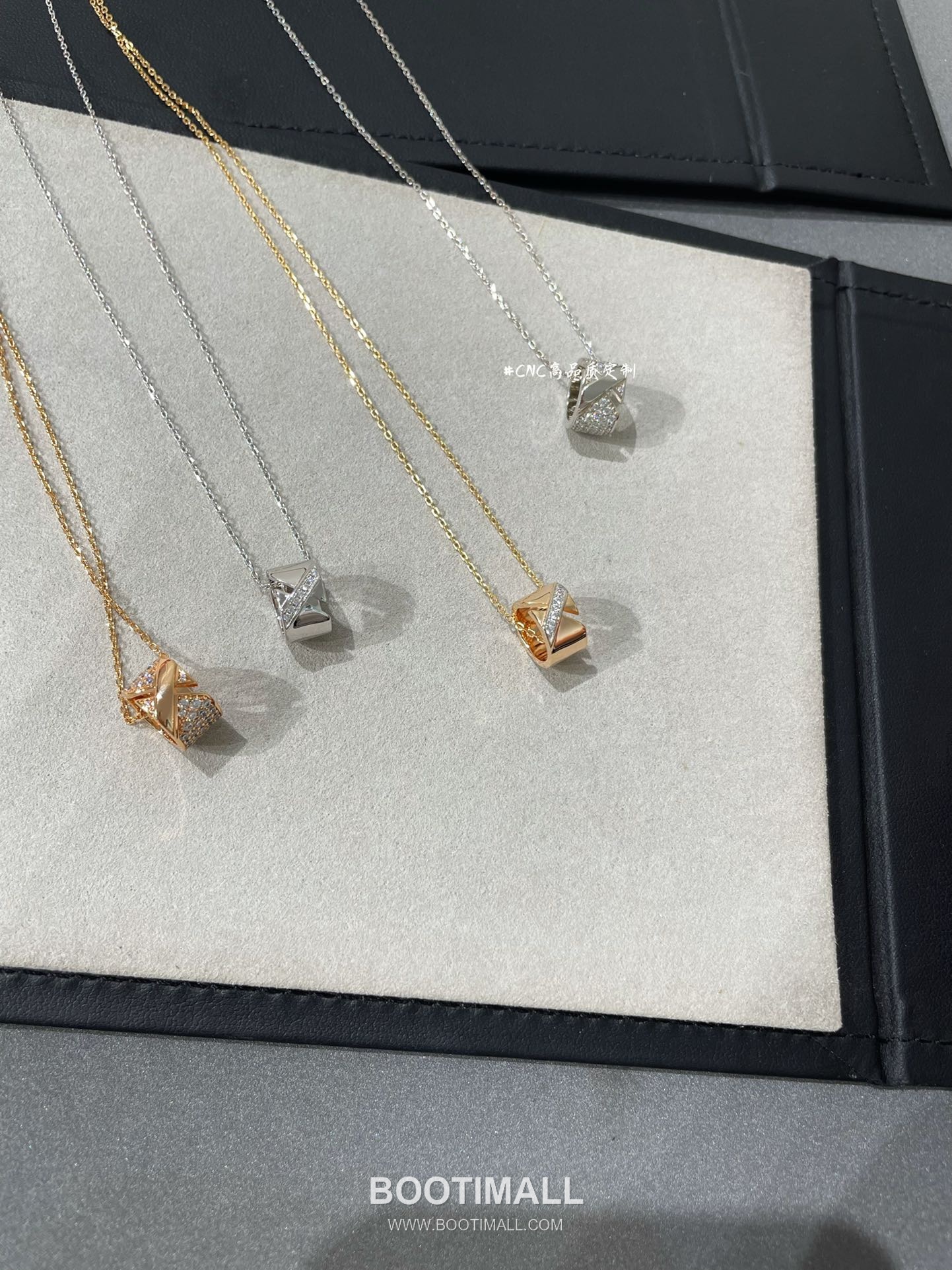 Chaumet Liens Evidence Brass Gold Plated Necklace with Diamond Cylinder Pendant 쇼메 리앙 에비던스 황동 베이스 금도금 네클리스 다이아 원통 펜던트 8