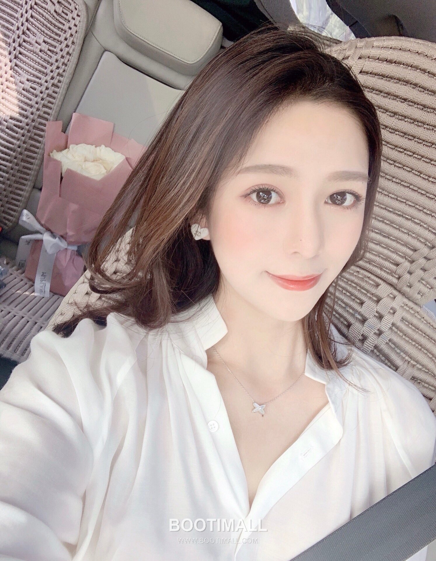 Chaumet Liens Sterling Silver 925 Necklace with Cross Motif and Natural Shell 쇼메 리앙 스털링 실버 925 네클리스 크로스 모티프 내추럴 쉘 8