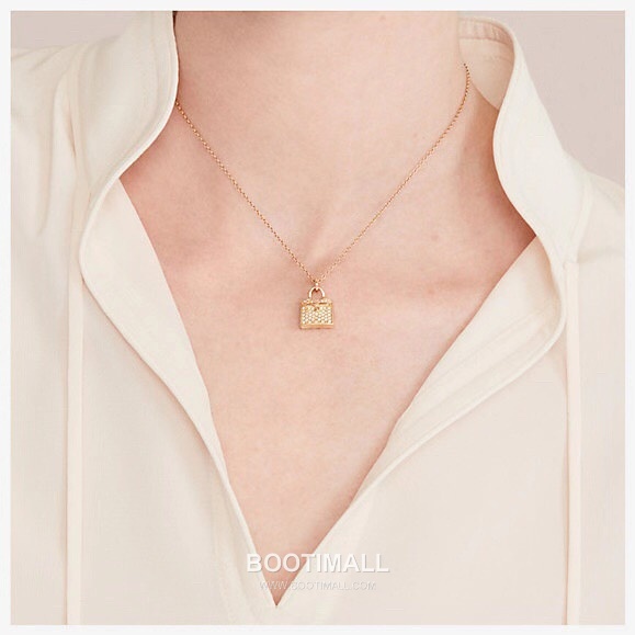 Hermes Kelly Brass Gold Plated Necklace with Bag Pendant 에르메스 켈리 황동 베이스 금도금 네클리스 백 펜던트 7