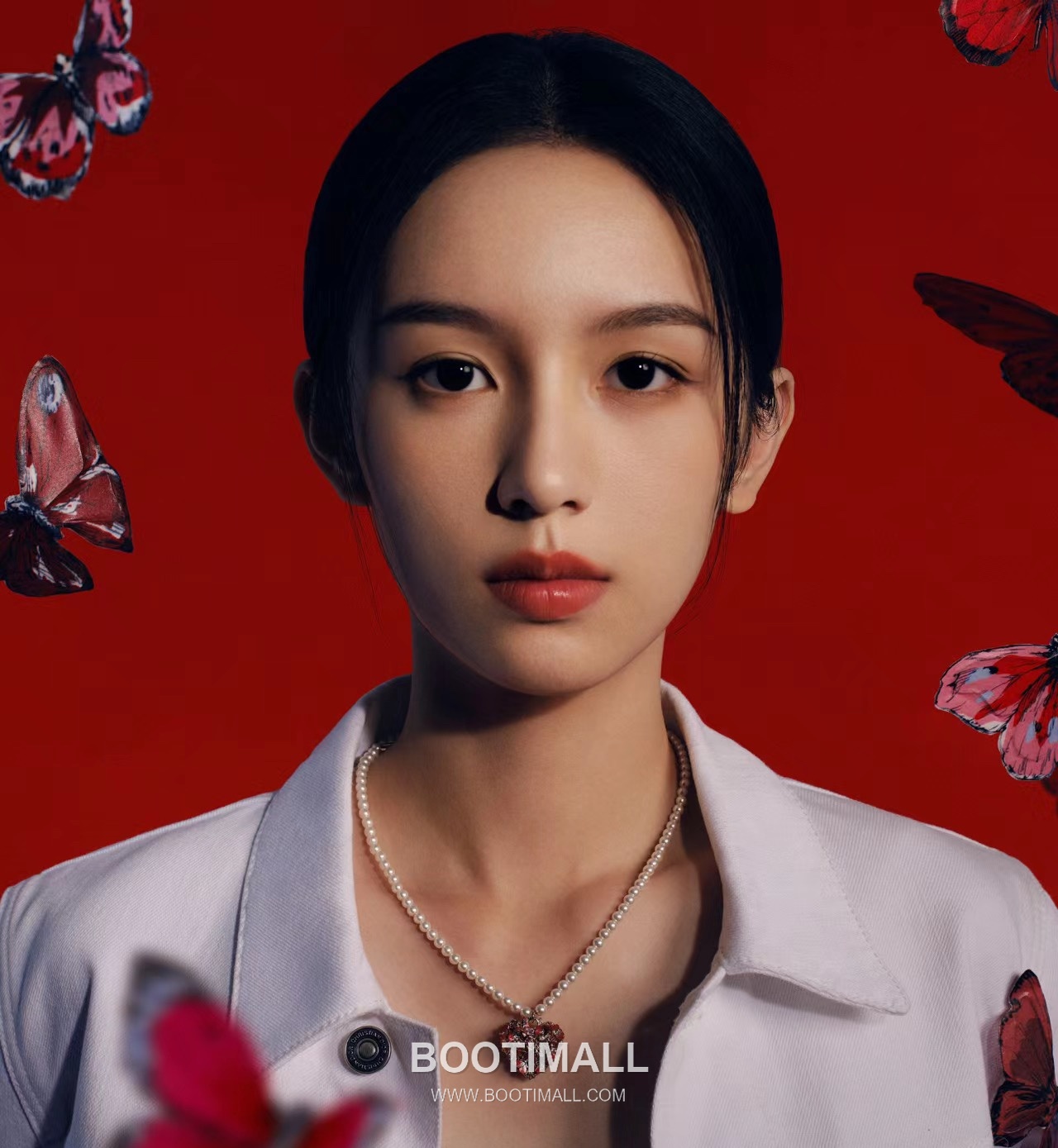 Dior Brass Gold Plated Necklace with Heart Pendant Pearl Enamel Butterfly 디올 황동 베이스 금도금 네클리스 하트 펜던트 진주 에나멜 버터플라이 4