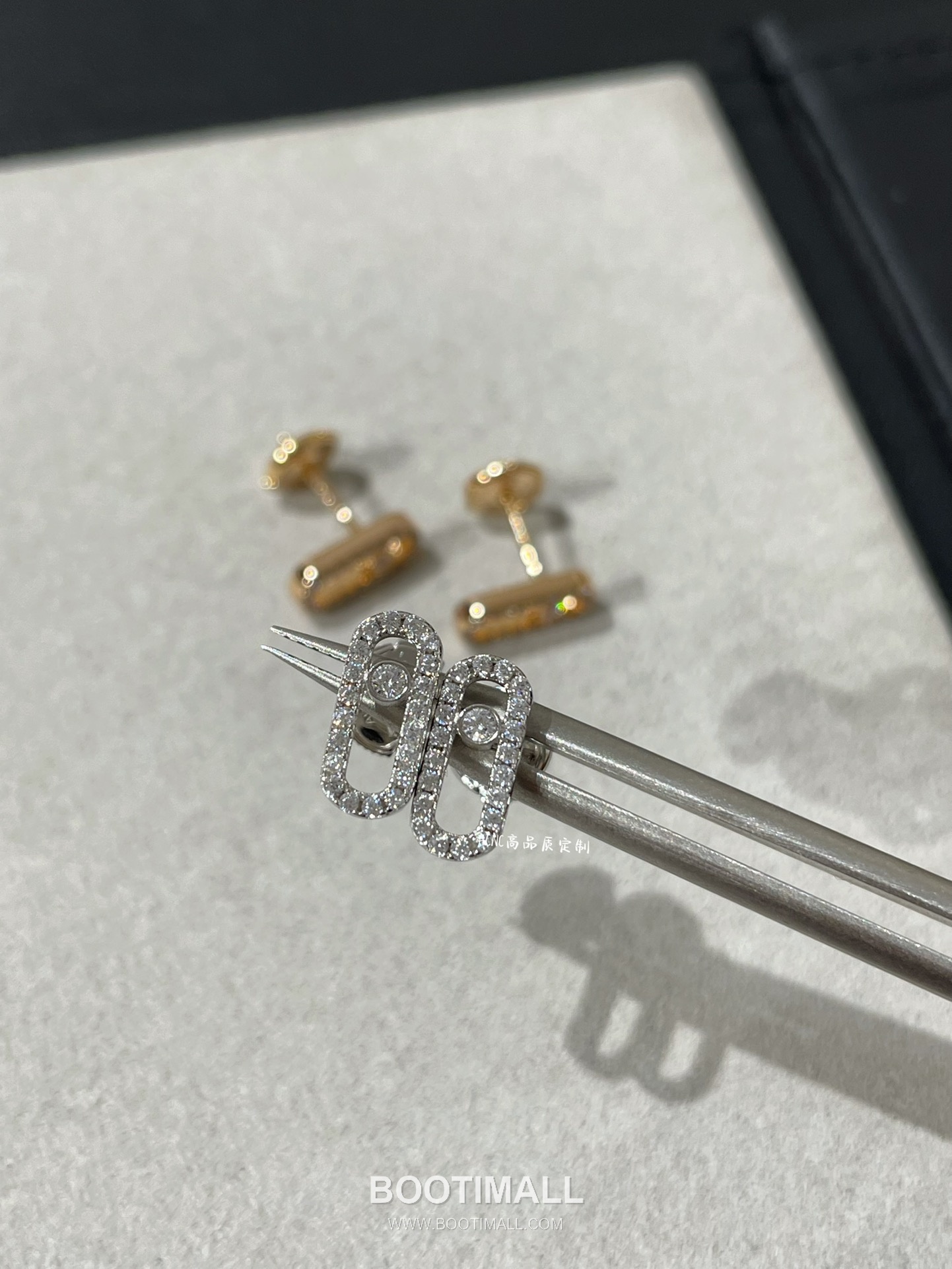 Messika Move Brass Gold Plated Earring with Diamond Stud Openwork 메시카 무브 황동 베이스 금도금 이어링 다이아 스터드 오픈워크 6