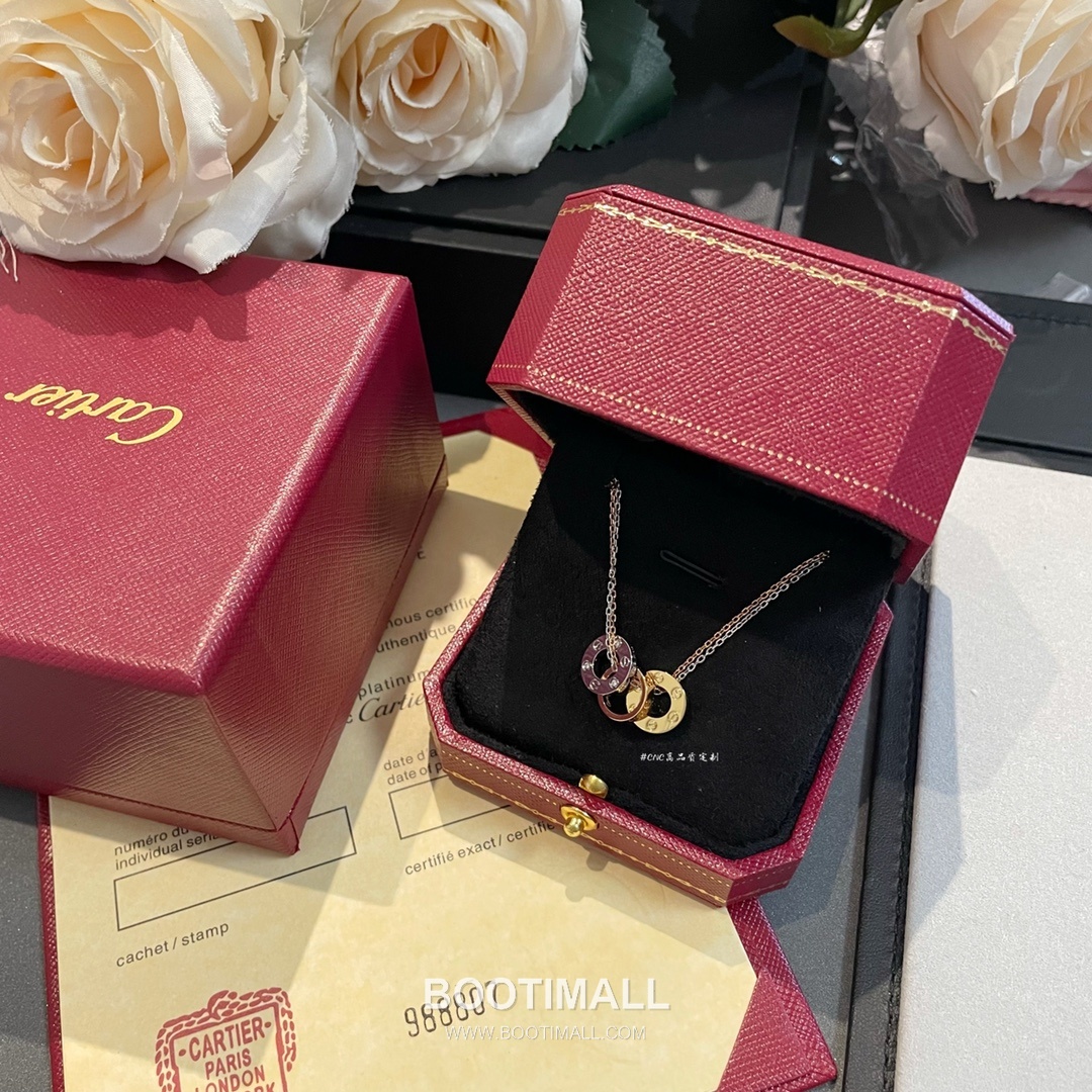 Cartier Love Brass Gold Plated Necklace with Triple Ring Pendant Screw Motif 까르띠에 러브 황동 베이스 금도금 네클리스 트리플 링 펜던트 스크류 모티프 2