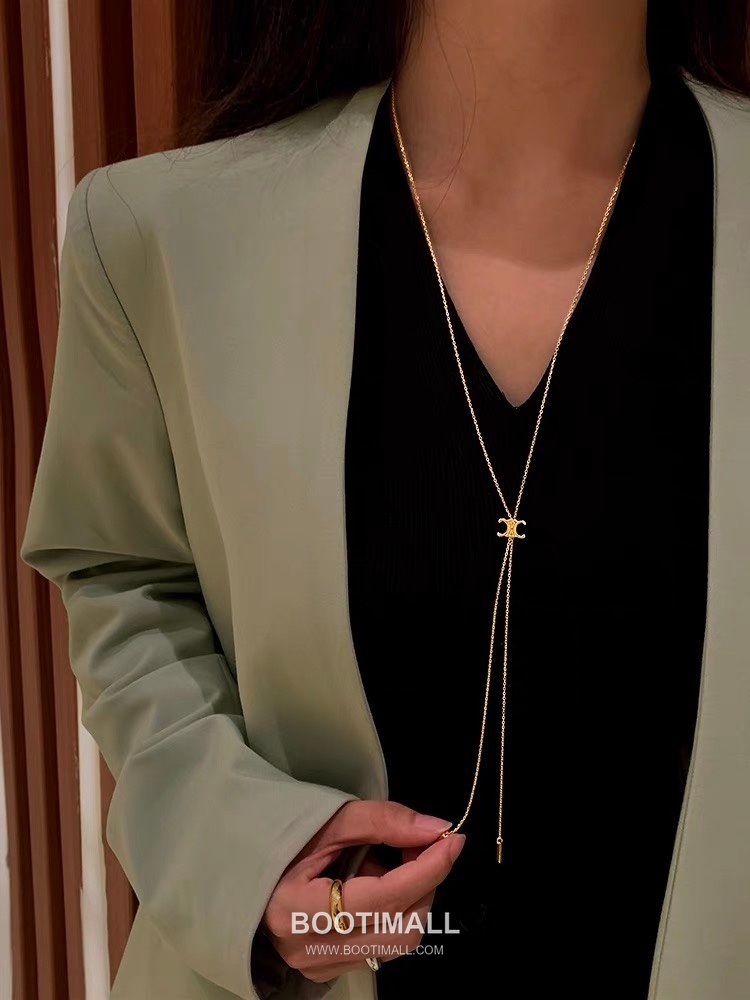 Celine Triomphe Brass Gold Plated Necklace with Logo Pendant Adjustable Chain 셀린느 트리옹프 황동 베이스 금도금 네클리스 로고 펜던트 어저스터블 체인 16