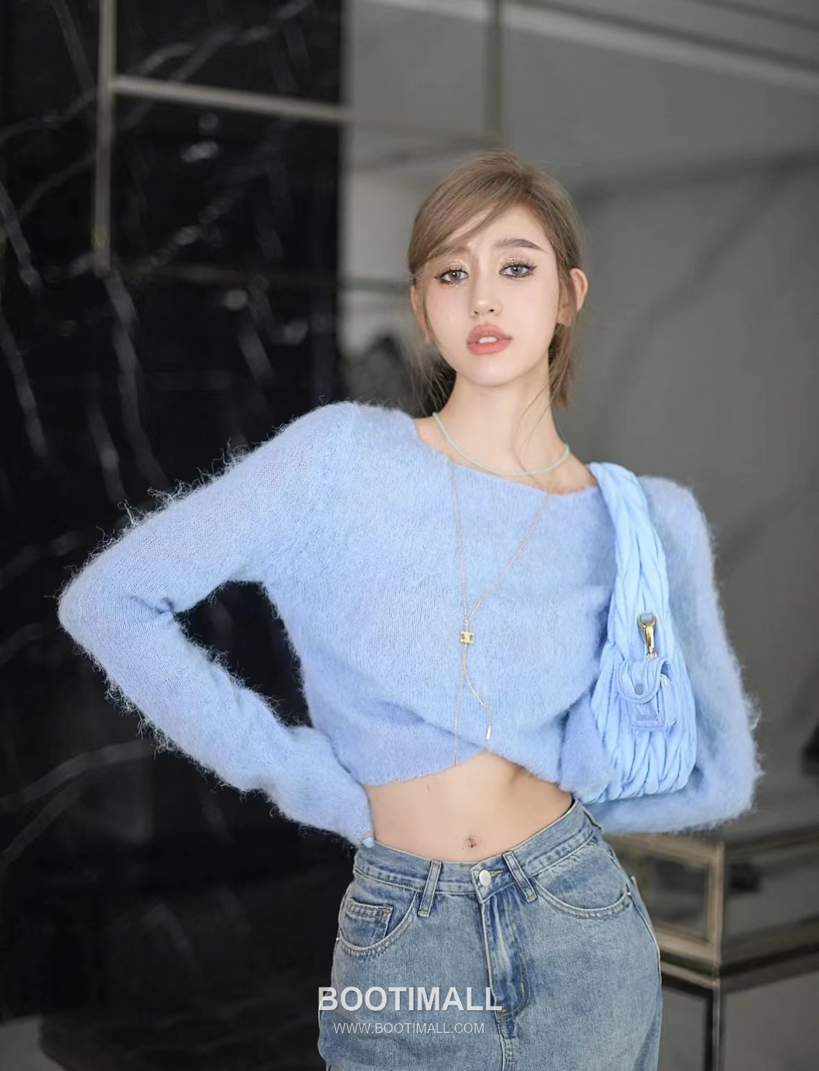 Celine Triomphe Brass Gold Plated Necklace with Logo Pendant Adjustable Chain 셀린느 트리옹프 황동 베이스 금도금 네클리스 로고 펜던트 어저스터블 체인 19