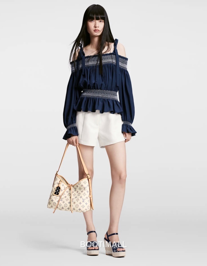 Louis Vuitton CarryAll PM Monogram Jacquard Textile Leather Trim Tote Bag with Gradient Pattern Mirror Charm 루이비통 캐리올 PM 자카드 텍스타일 레더 트림 토트백 그라데이션 미러 참 M24707 29cm 9