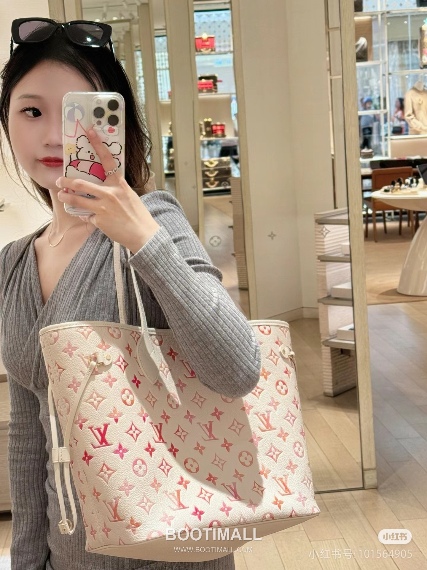 Louis Vuitton Neverfull MM Monogram Empreinte Leather Tote Bag with Gradient Sunrise Print 루이비통 네버풀 MM 모노그램 앙프렝뜨 레더 토트백 그라데이션 프린트 M47080 31cm 6