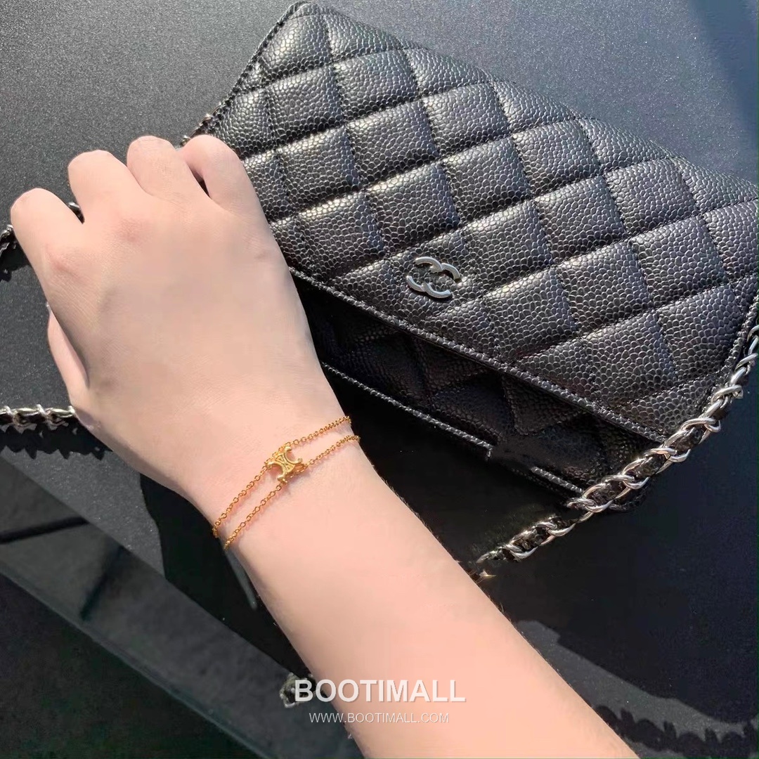 Celine Triomphe Brass Gold Plated Necklace with Double Layer Chain Logo Pendant 셀린느 트리옹프 황동 베이스 금도금 네클리스 더블 레이어 체인 로고 펜던트 9