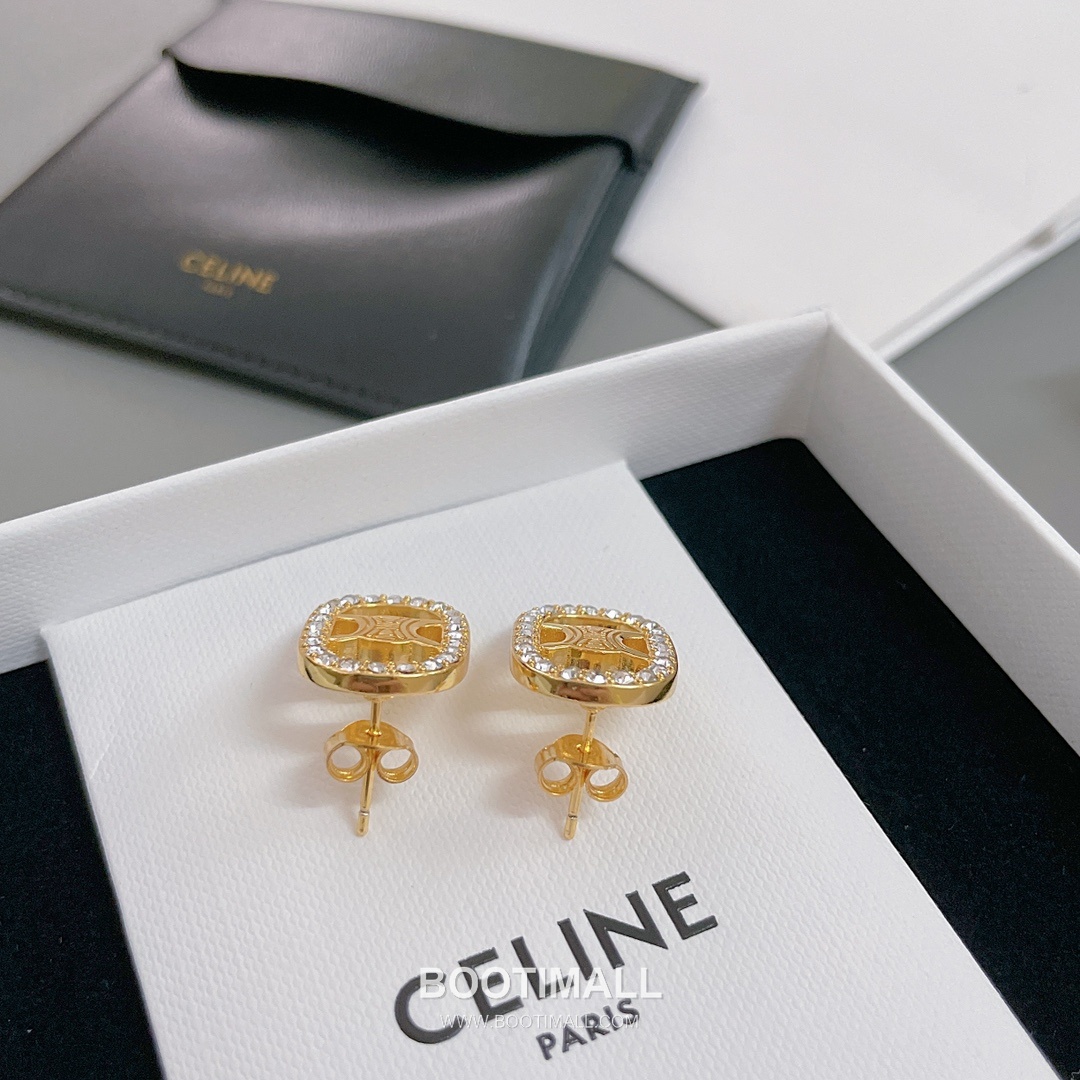 Celine Triomphe Brass Gold Plated Earring with Rectangle Logo Stud 셀린느 트리옹프 황동 베이스 금도금 이어링 직사각 로고 스터드 13