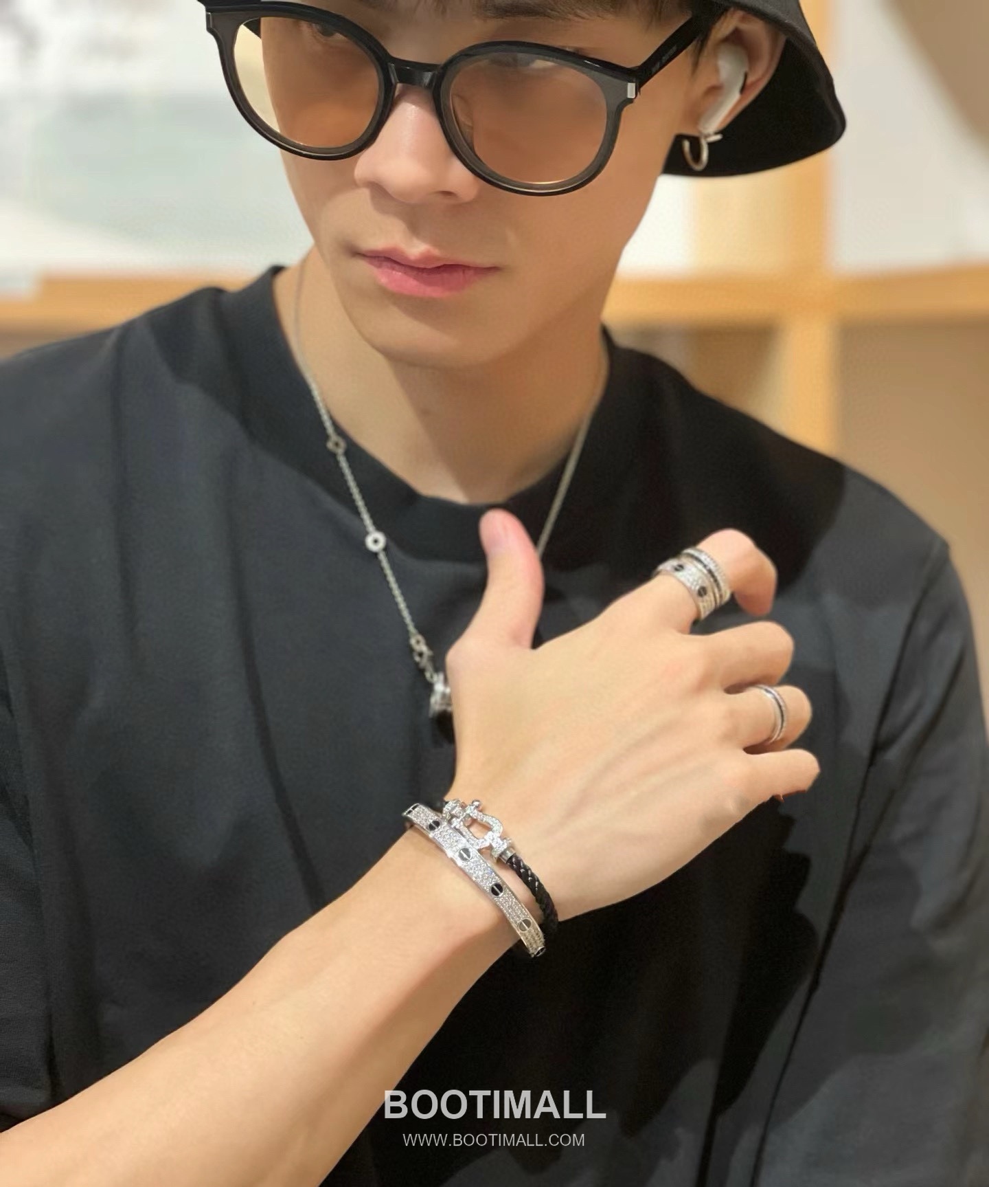 Fred Saddle Sterling Silver 925 Bracelet with Black Nylon Cord and Crystal Horseshoe 프레드 새들 스털링 실버 925 브레이슬릿 블랙 나일론 코드 크리스탈 말굽 모티프 20