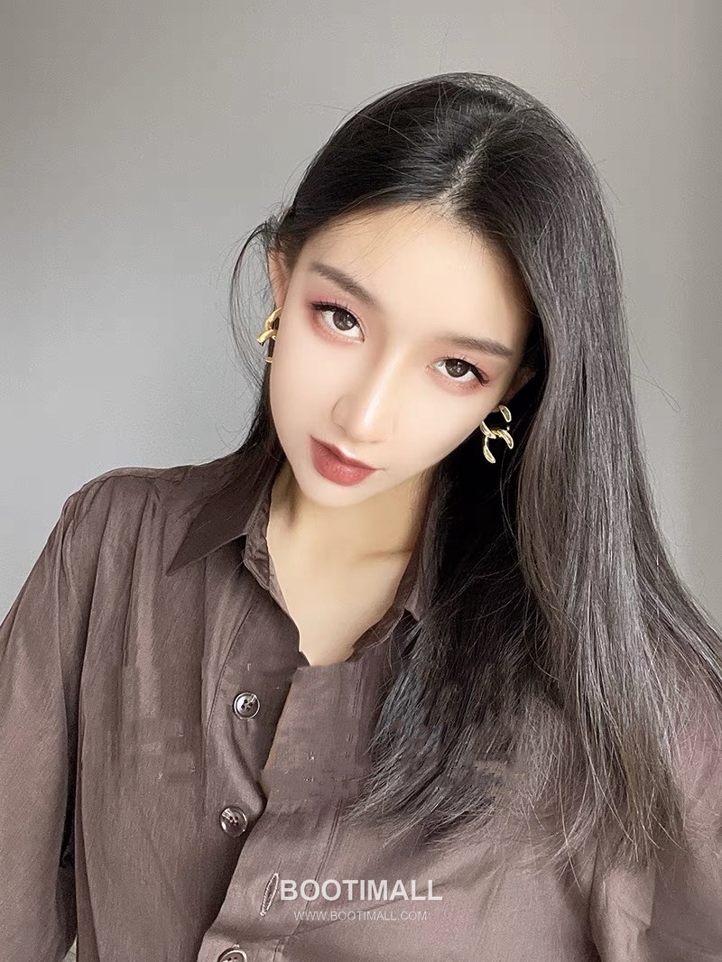 Celine Brass Gold Plated Earring with Interlocking Logo Stud 셀린느 황동 베이스 금도금 이어링 인터락킹 로고 스터드 3