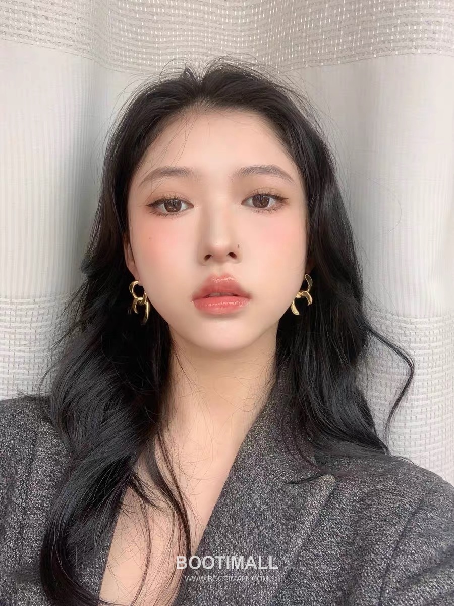 Celine Brass Gold Plated Earring with Interlocking Logo Stud 셀린느 황동 베이스 금도금 이어링 인터락킹 로고 스터드 4