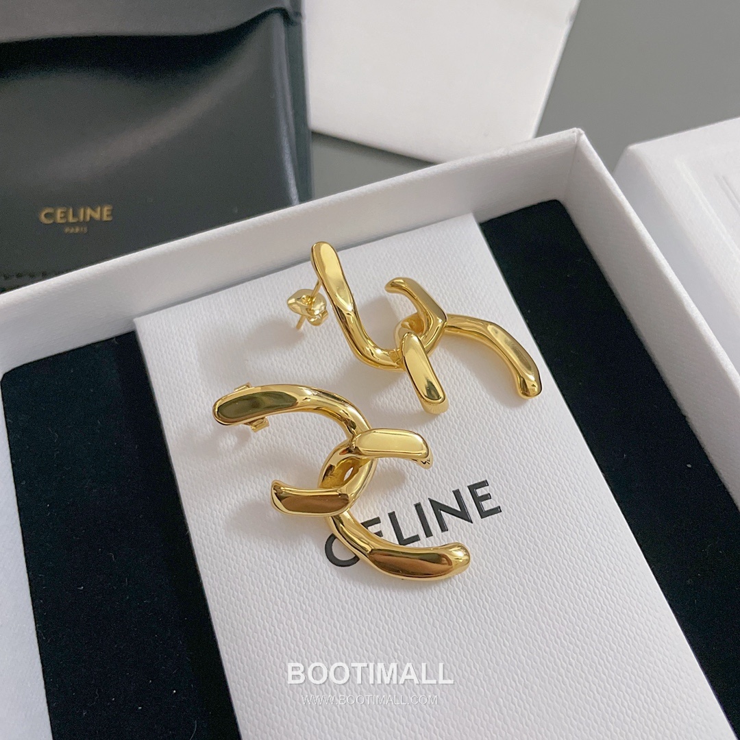 Celine Brass Gold Plated Earring with Interlocking Logo Stud 셀린느 황동 베이스 금도금 이어링 인터락킹 로고 스터드 12