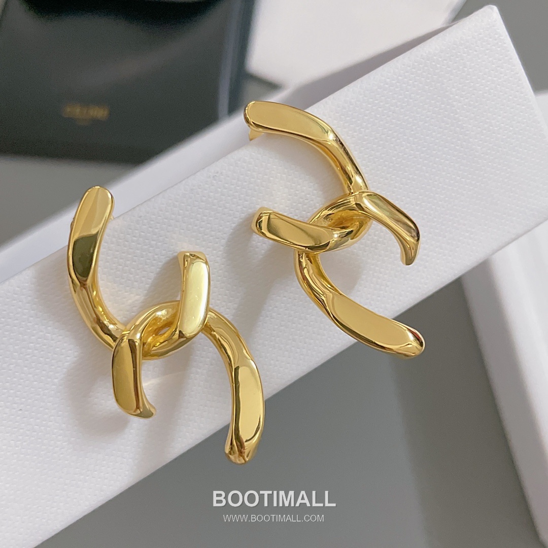 Celine Brass Gold Plated Earring with Interlocking Logo Stud 셀린느 황동 베이스 금도금 이어링 인터락킹 로고 스터드 14