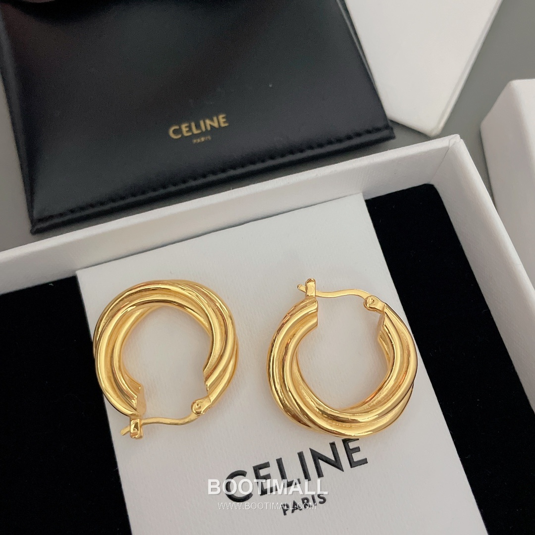 Celine Brass Gold Plated Earring with Triple Hoop Design 셀린느 황동 베이스 금도금 이어링 트리플 후프 디자인 13